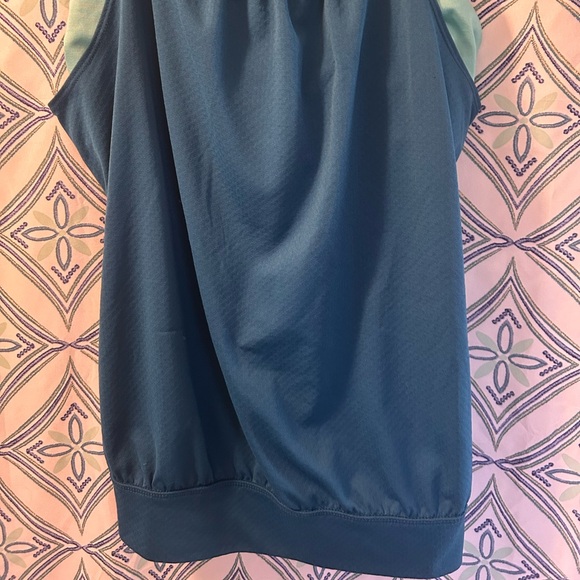 ACTIVE Teal Activewear Top with Under Cropped Tank Underneath/Ballooned Waist - Picture 2 of 8